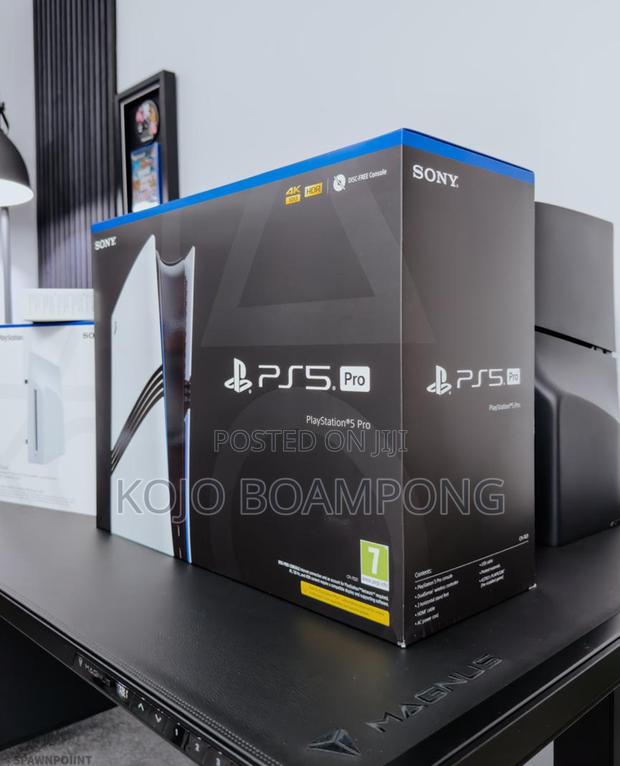 Sony Playstation 5 Pro · Photo 2