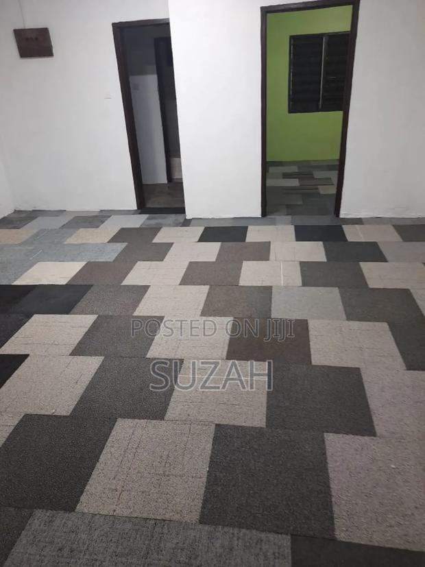 0.5 Square Meters Carpet · Photo 2