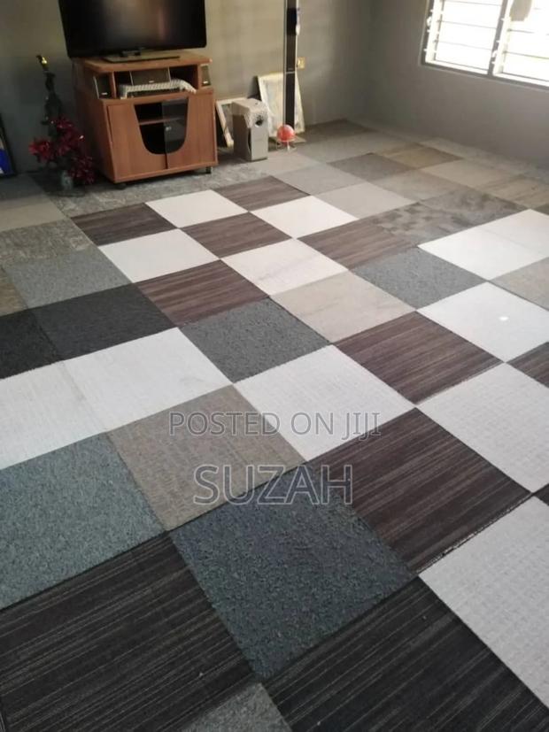 Woolen Tile(20inches X 20inches) · Photo 2