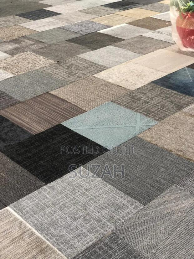 Same Length Carpet · Photo 2