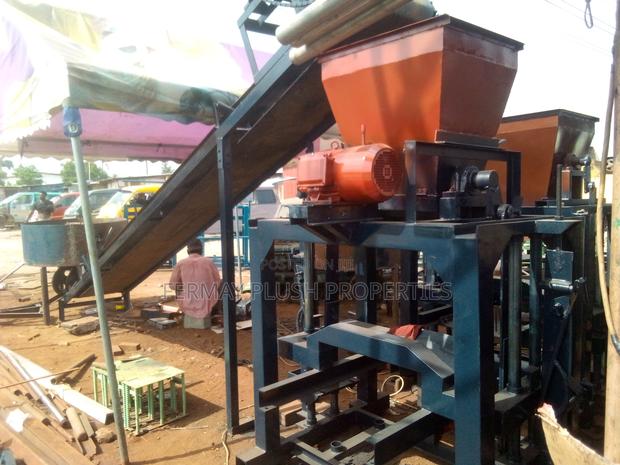 Industrial Block Machines for Sale · Photo 3