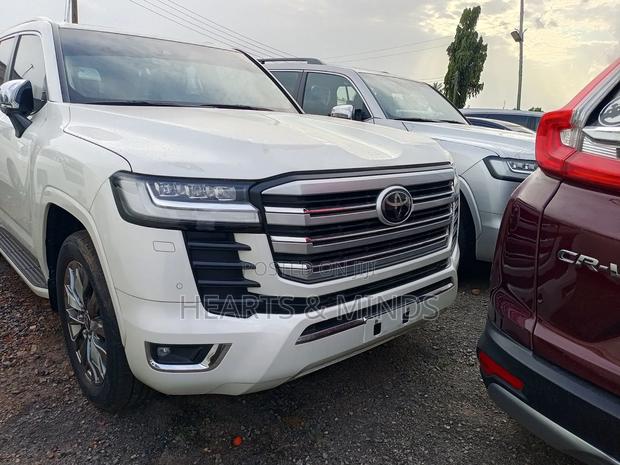 New Toyota Land Cruiser 2024 White
