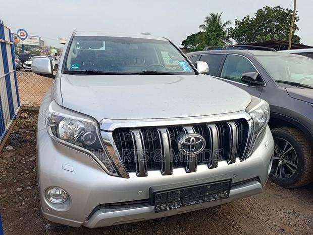 Toyota Land Cruiser Prado 3.0 D-4D (190 Hp) 2016 Silver