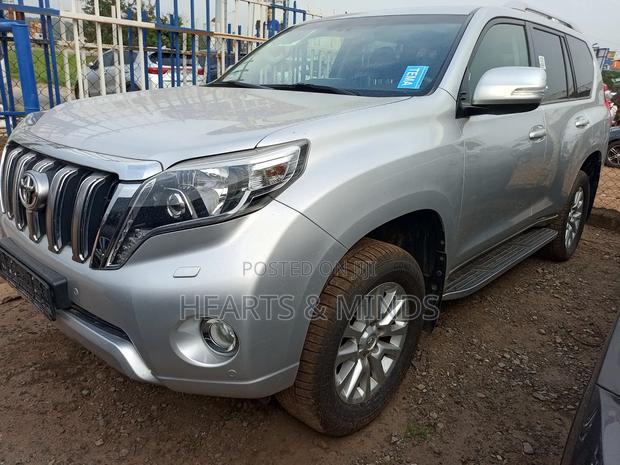 Toyota Land Cruiser Prado 3.0 D-4D (190 Hp) 2016 Silver photo 6