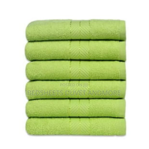 Water Absorbent Cotton Green Towel · Photo 2