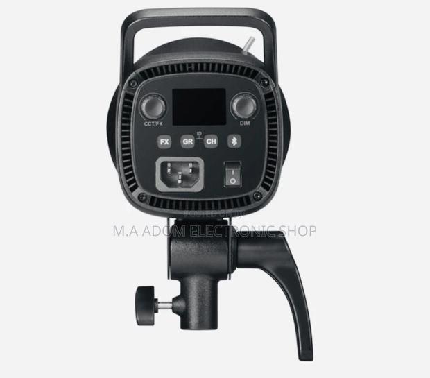 SL60II Bi: A Versatile and Powerful Bi-Color LED Video Light · Photo 2