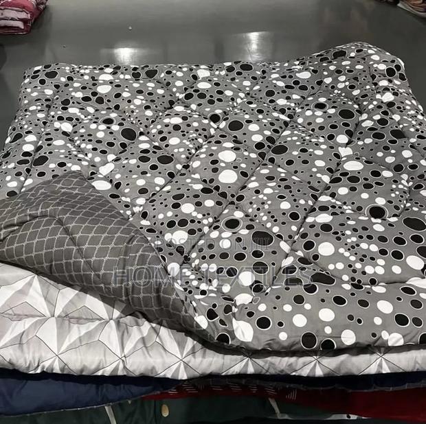 Bedroom Duvet Sets for King Sized Mattresses · Photo 2