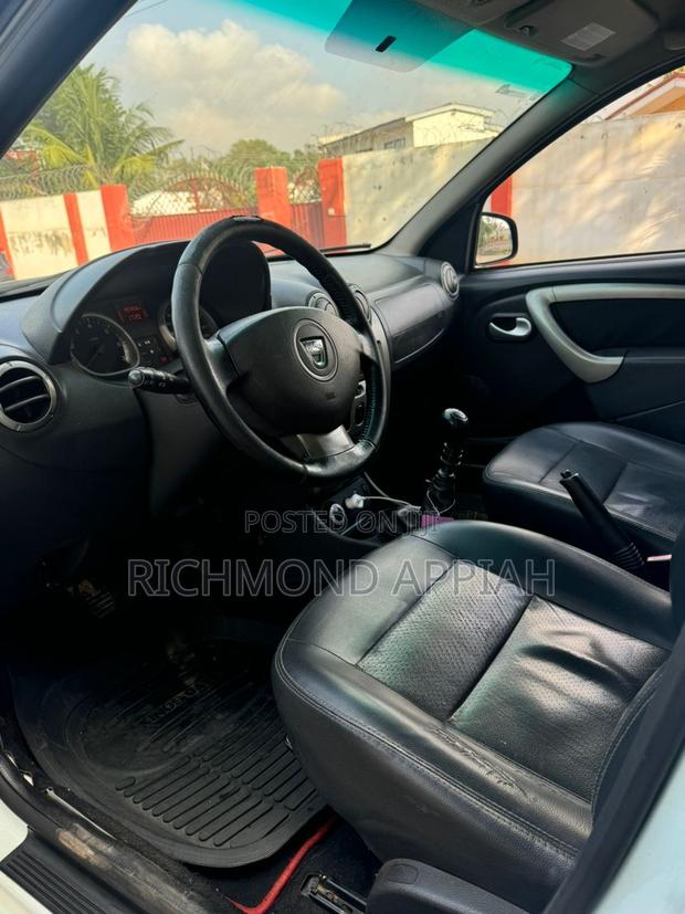 Renault Duster 2013 White