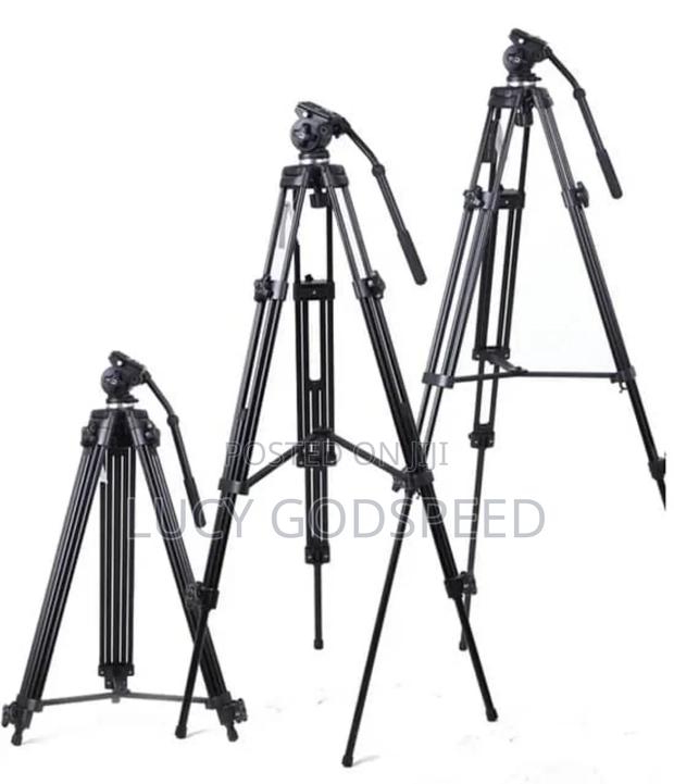 VCT 5208 Video Tripod photo 2