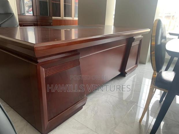 Executive L-Shape Desk · Photo 2