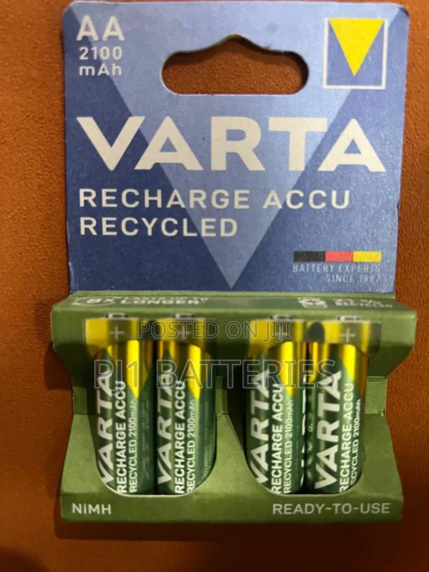Rechargeable AA Varta Batteries · Photo 3