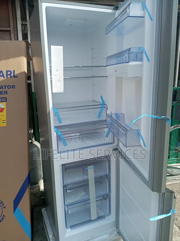 Black Glass Refrigerator With Dispenser Pearl 309 LTRS