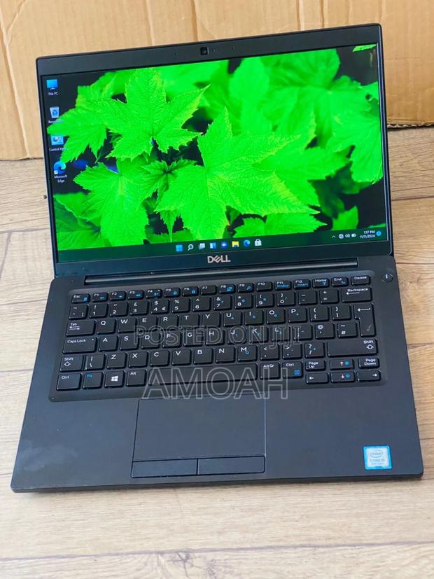 Laptop Dell Latitude 7390 8GB Intel Core I5 SSD 256GB · Photo 2