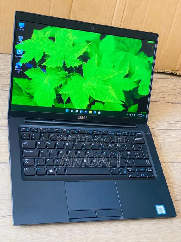 Laptop Dell Latitude 7390 8GB Intel Core I5 SSD 256GB · Photo 3