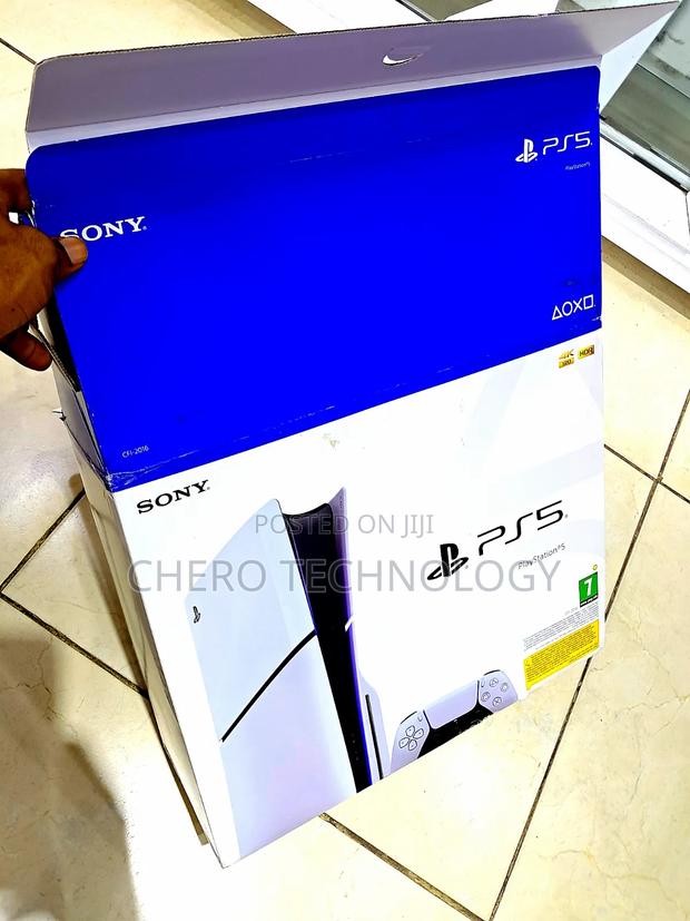 Original Playstation 5 Console · Photo 4
