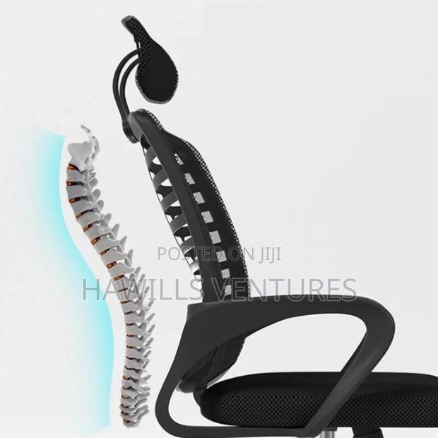 Quality Swivel Supportive · Photo 4