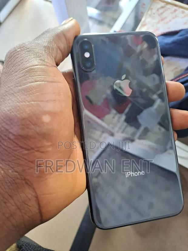 Apple iPhone X 256 GB Black photo 4