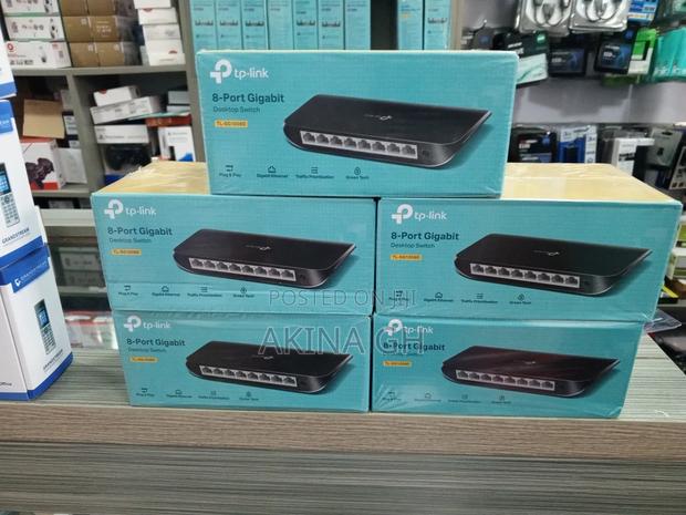 Tp-Link 8 Port Gigabit Switch Tl-Sg1008d · Photo 3