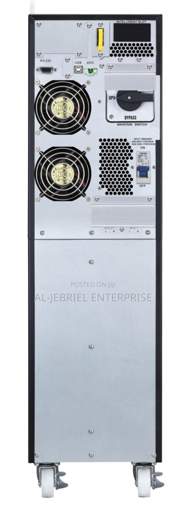 APC SRV10KI Uninterruptible Power Supply (UPS) 10kva 10000 W · Photo 4