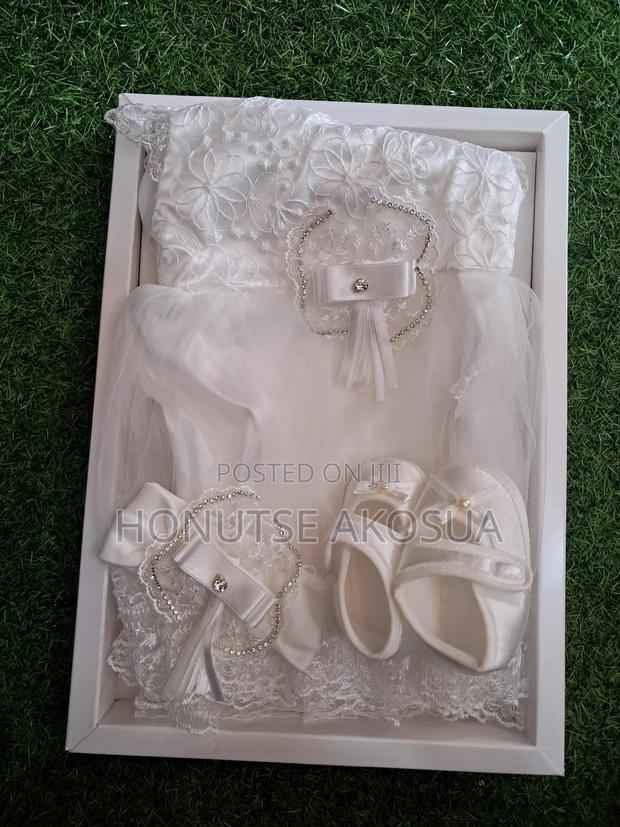 Baby Christening Dress Set · Photo 4