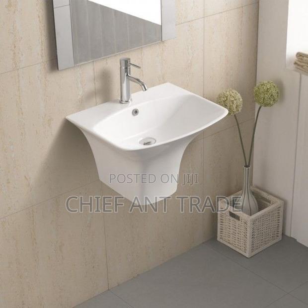 Suspended Hung Basin. Nx104 · Photo 3