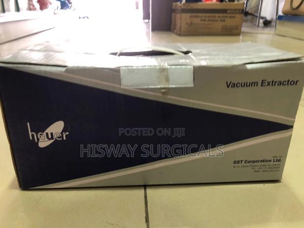 Vacuum Extractor · Photo 4