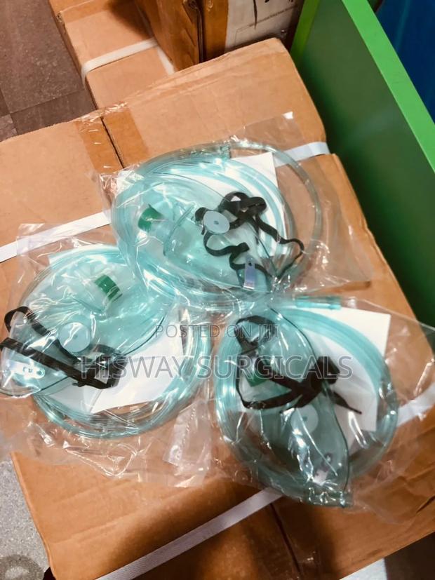Non Rebreathing Mask · Photo 4