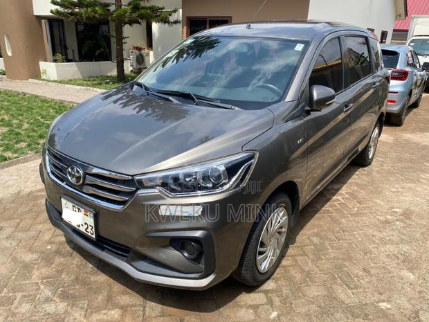 Toyota Rumion 1.5 FWD 2023 Brown