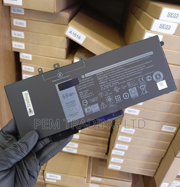 GJKNX Laptop Battery · Photo 2