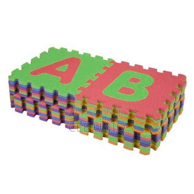 Alphabet Puzzle Interlocking Mat · Photo 2