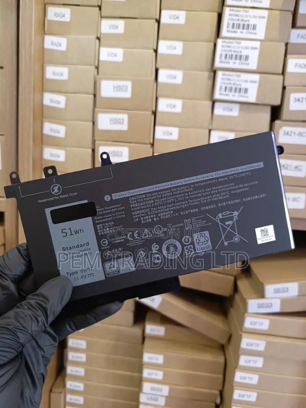 DELL 93FTF Laptop Battery Comp With Dell Pre15 3520 3530 · Photo 2