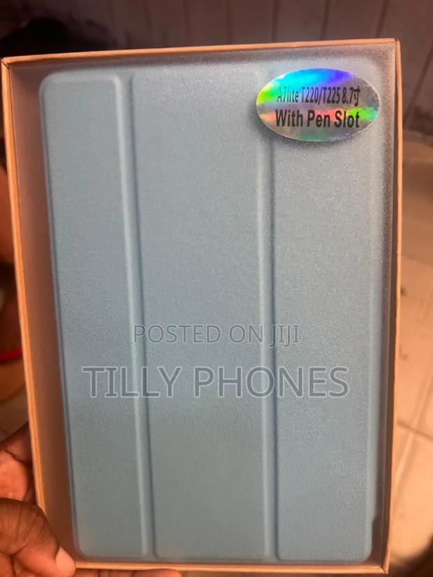 Galaxy Tab A7 Lite Case · Photo 3