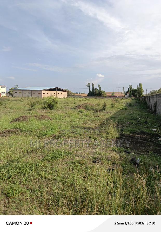 One Acre Industrial Land at Tema · Photo 4