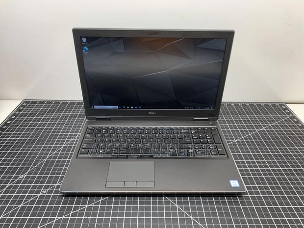 New Laptop Dell Precision 7540 32GB Intel Core I7 SSD 512GB · Photo 4
