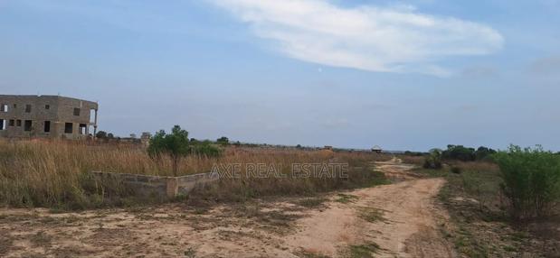 Half Plot 50 X 70 SQFT at Prampram. · Photo 4