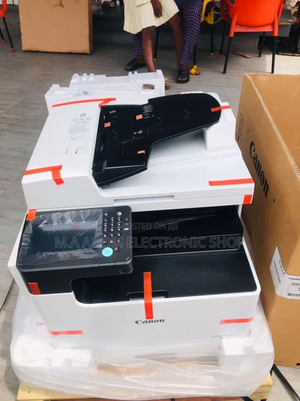 Canon Imagerunner 2425i: A Versatile Office Solution · Photo 2