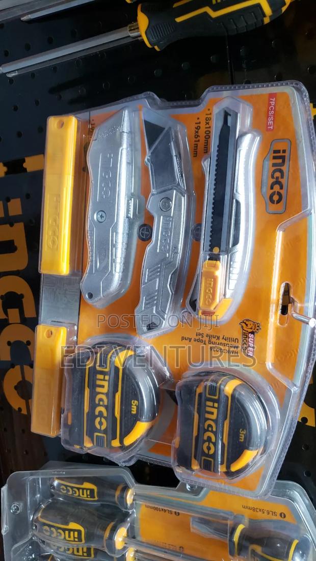 Ingco 2 Pieces Measuring Tape and 3 Utility Knives Set · Photo 2