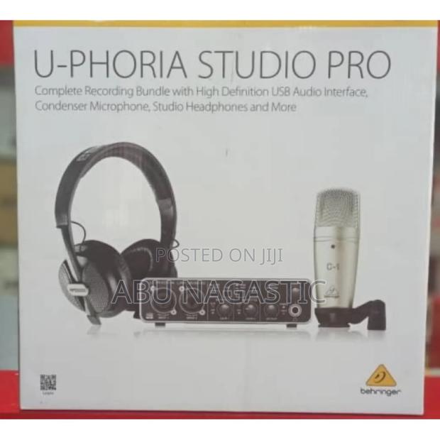 Behringer U Phoria Studio Pro Bundle Set photo 3
