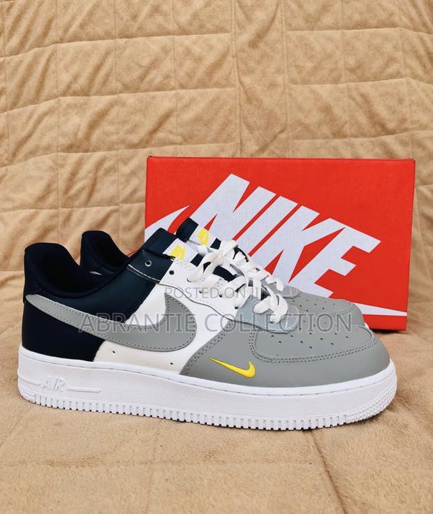 Nike Air Force 1 Multicolor · Photo 4