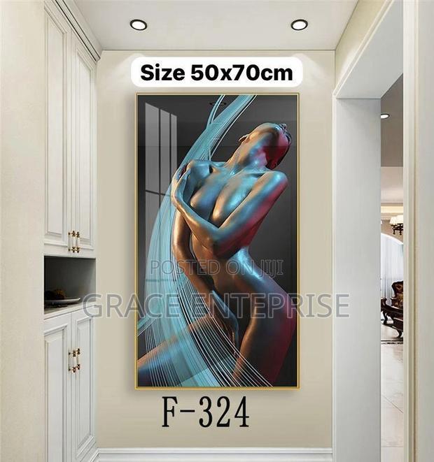 High Quality Wall Paintings in Different Colors · Photo 2