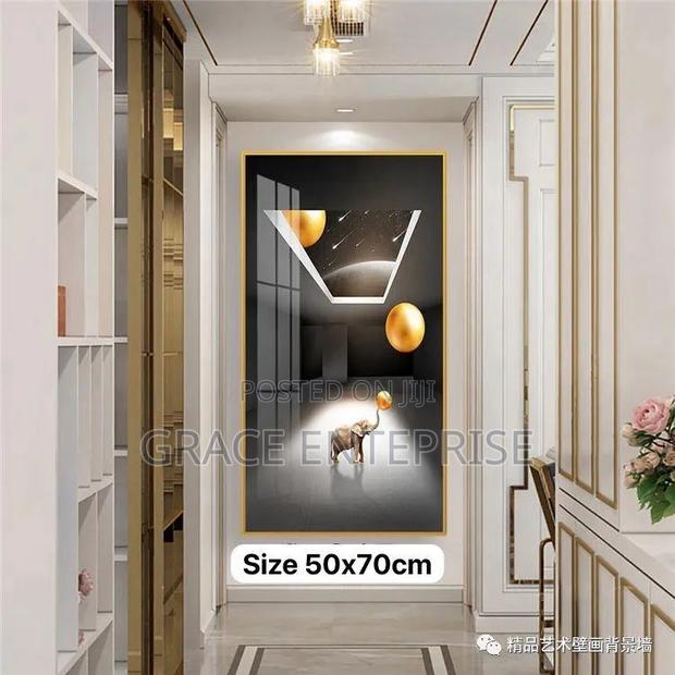 Clean and Luxury Wall Paintings Available in Different Color · Photo 2