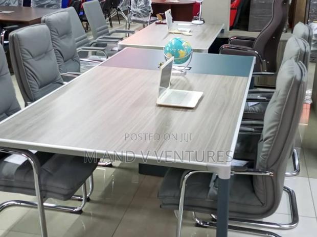 Conference Table 8sester