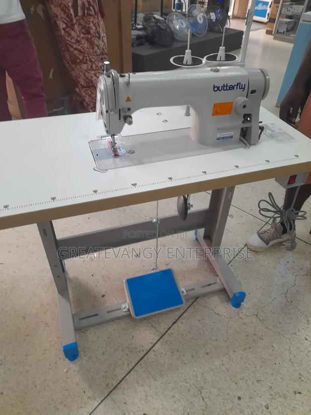 Brandnew Butterfly Industrial Sewing Machine · Photo 4