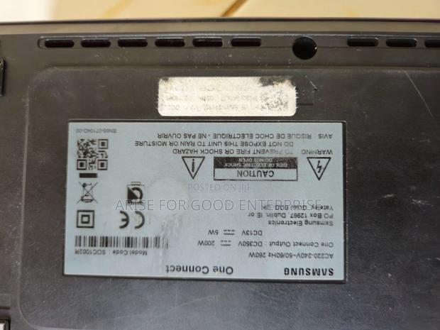 Samsung One Connect Box and Cable photo 3
