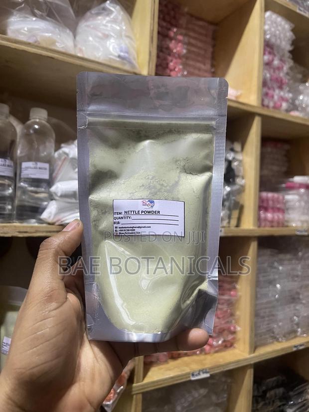 Nettle Whole Powder - 100 Grams · Photo 2
