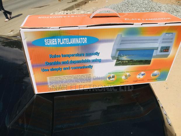 Professional Lamination/Laminating Machine Compact · Photo 2