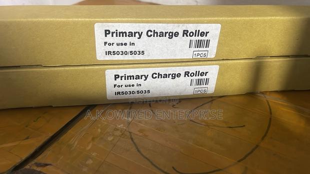 Ir C5030 C5035 C5045 C5051 C5235 C5240 C5250 Primary Charge Roller · Photo 2