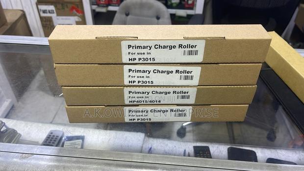 Primary Charge Roller 2100 2200 2420 2430 4050 P3005 3015 M3027 4100 · Photo 2