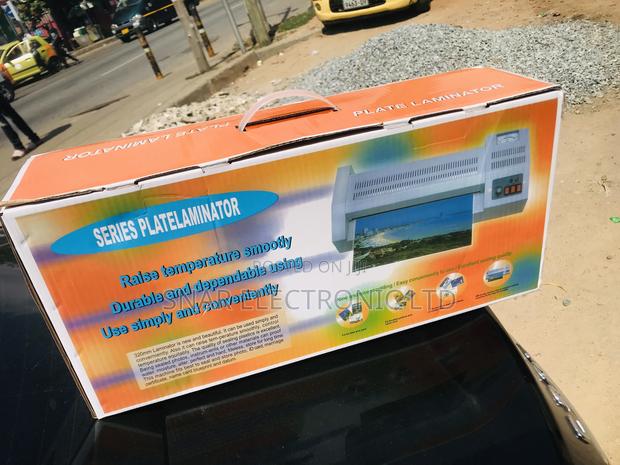 Bestseller Professional Lamination/Laminating Machine · Photo 2