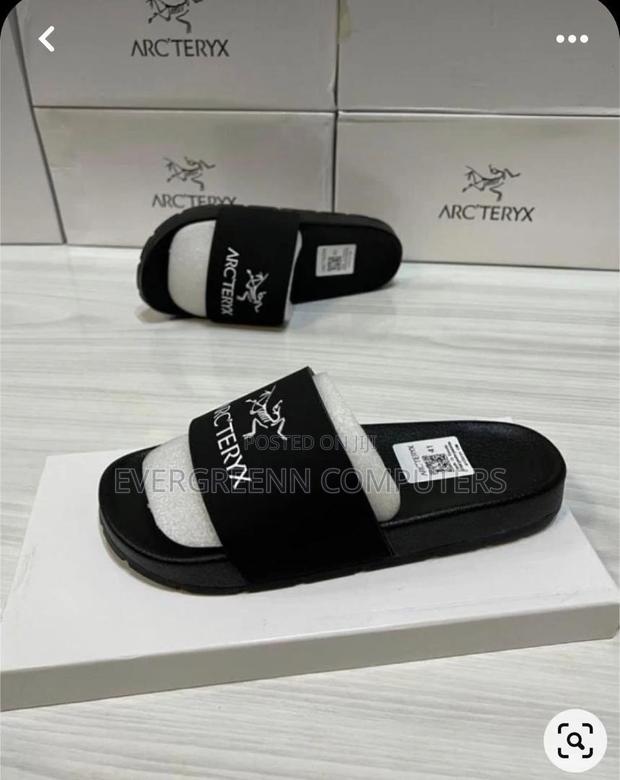 Easy Footwear · Photo 4